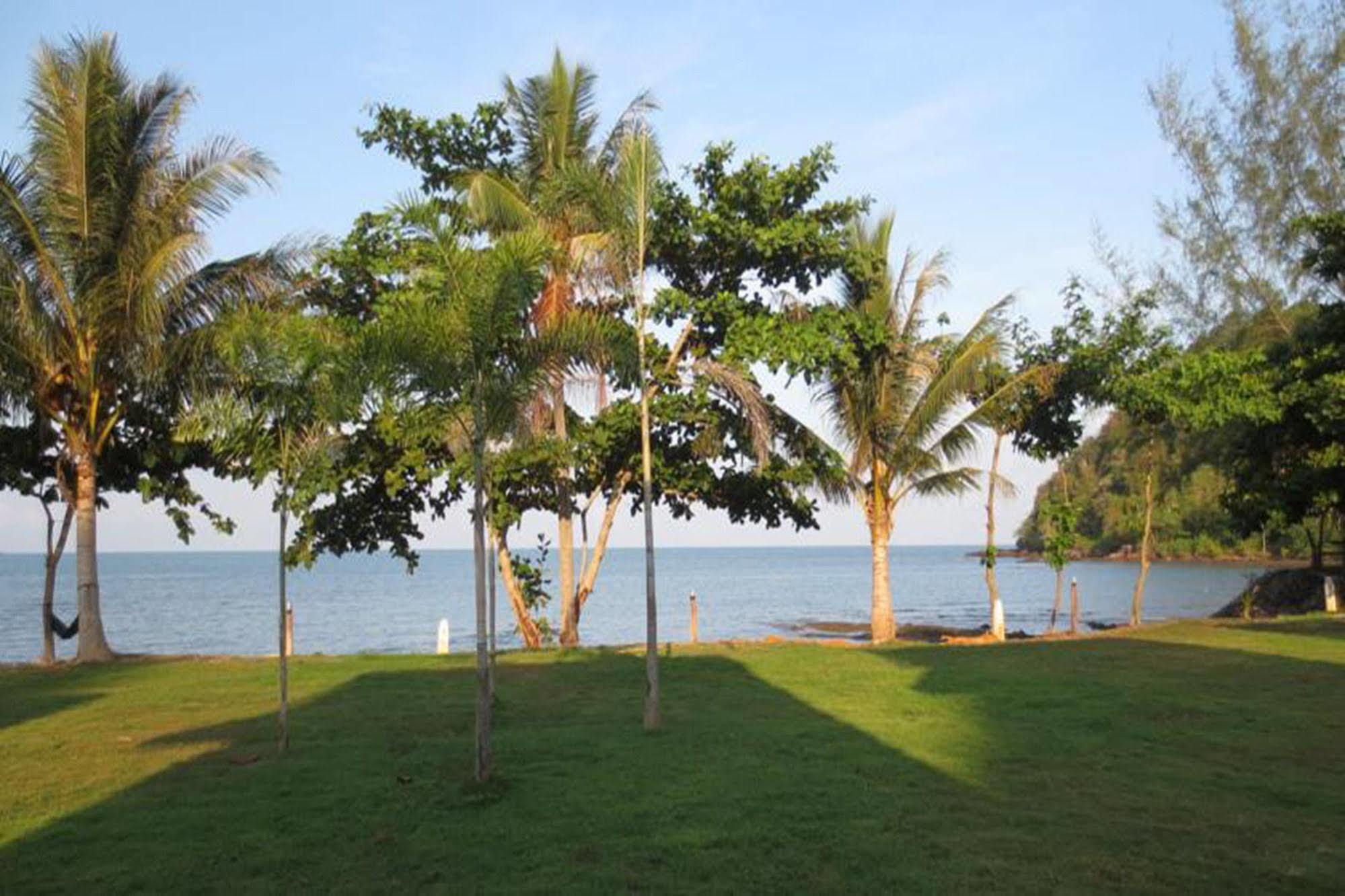 Lomtalay Resort Trat Laem Ngop Luaran gambar